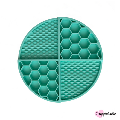 Honeycomb Silicone Lick Mat/Slow Feeding Bowl